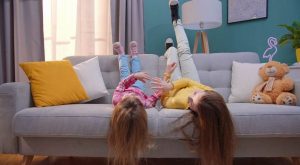 10 consejos para elegir un sofá para casa si tienes niños